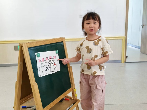 20241002  【生活燕幼&middot;园区动态】“稚趣迎国庆，童心向祖国”——国庆节系列活动_html_m323691ef.jpg