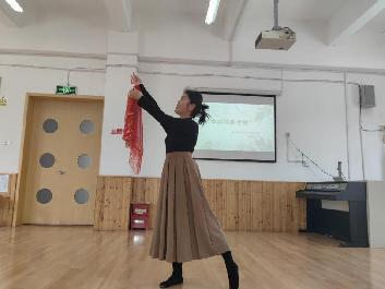 【生活燕幼·园区动态】燕幼中心园“舞韵育人  展现风采”——教师舞蹈技能评比活动_html_18bf959f.jpg