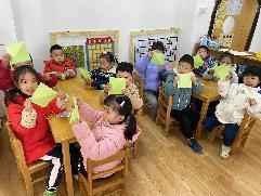 2023.03.09燕幼中心园 大二班 惊蛰节气活动_html_219a0b8c.jpg