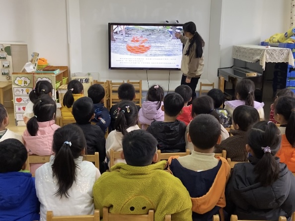 【生活燕幼·教研组动态】下庙分园：融爱于心，融育于行(1)_html_m729724f4.jpg