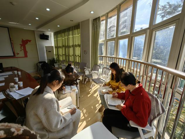 20231113【党支部动态】“学思想、强党性、重实践、建新功”——党员主题教育理论学习_html_m563d90e3.jpg