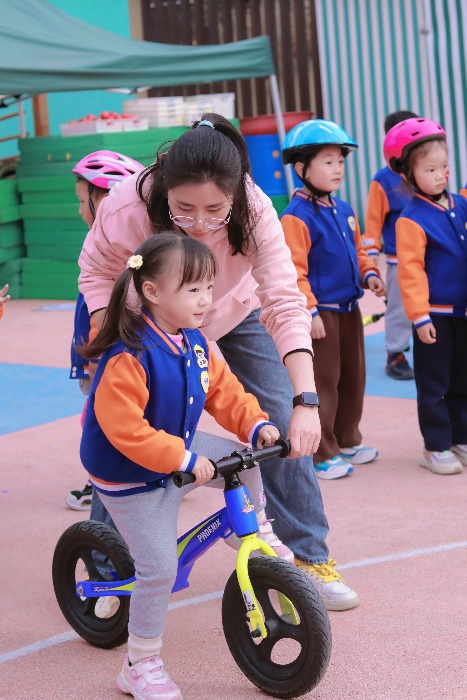 20231122运动会活动_html_58d8cb02.jpg