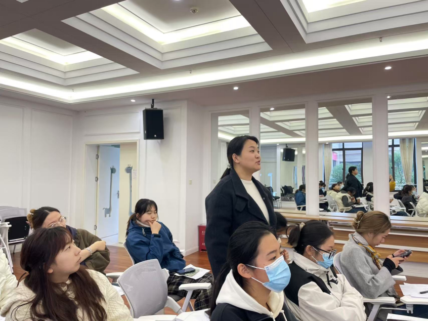 20241210【生活燕幼&middot;园区动态】新城分园：“提升交流艺术，获取教育幸福生活”——师德师风专题教研活动doc_html_m2cdc8251.png