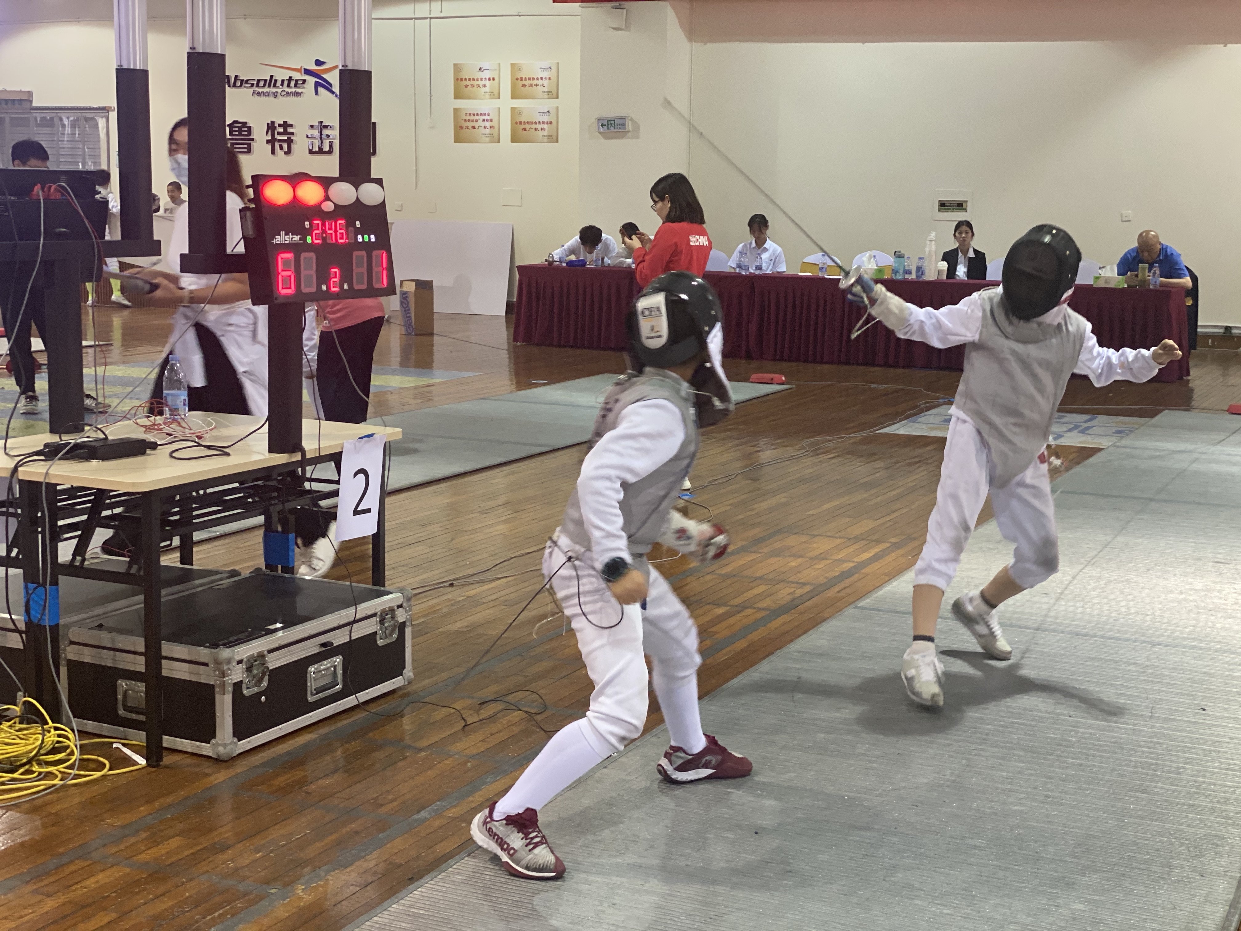 【养正颐小&middot;教学】“击”发潜能 亮 “剑”夺耀_html_1b293c21.jpg