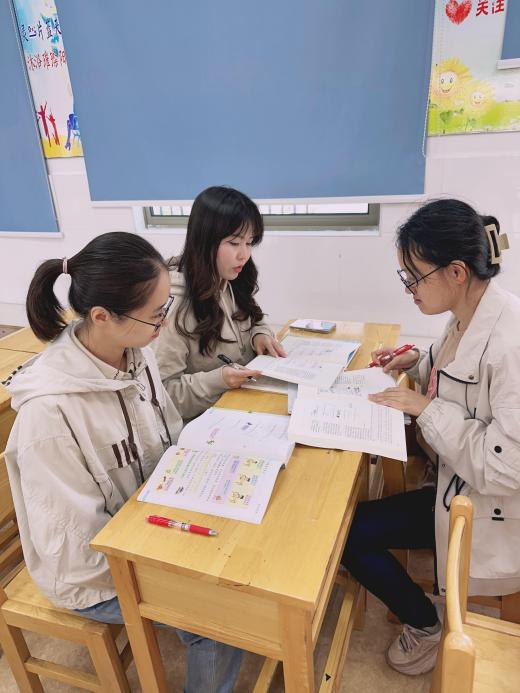 2024.10.10数学第二次集体备课新闻稿_html_m244f3012.jpg