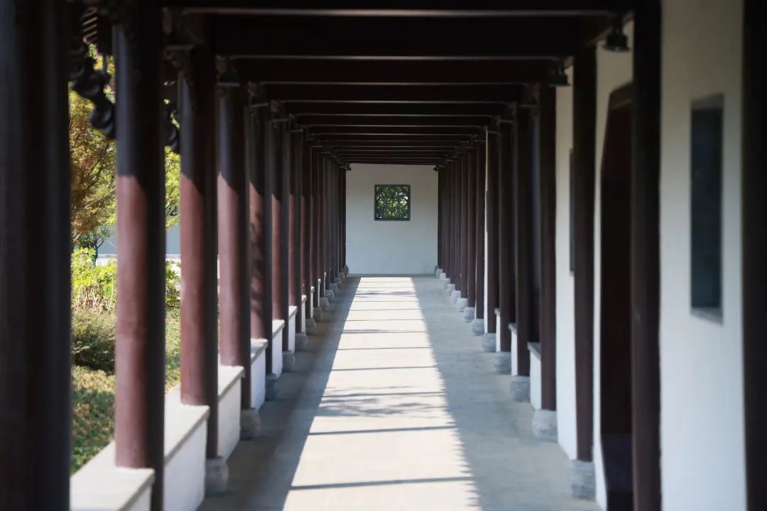 临时_html_6fbd783b.jpg