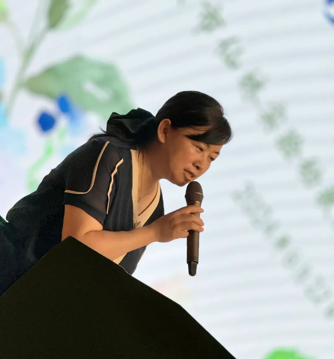 临时_html_m7624a1aa.jpg