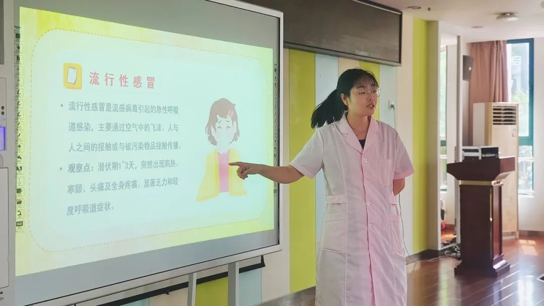 临时_html_1dad2289.jpg