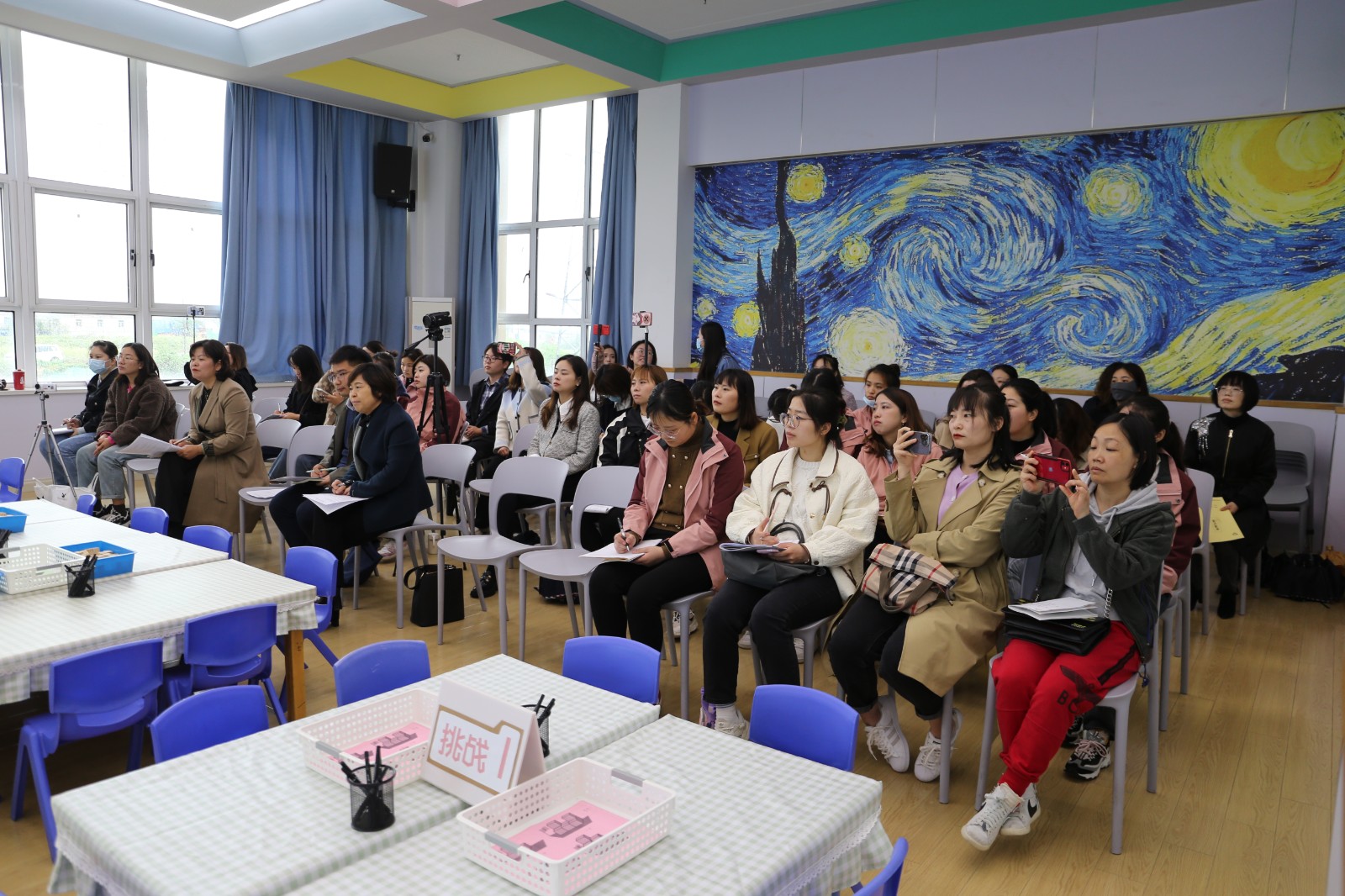 送教交流，携手共长 ——龙潭幼儿园龙岸二园承办栖霞区数学教研组活动暨骨干教师送教活动
