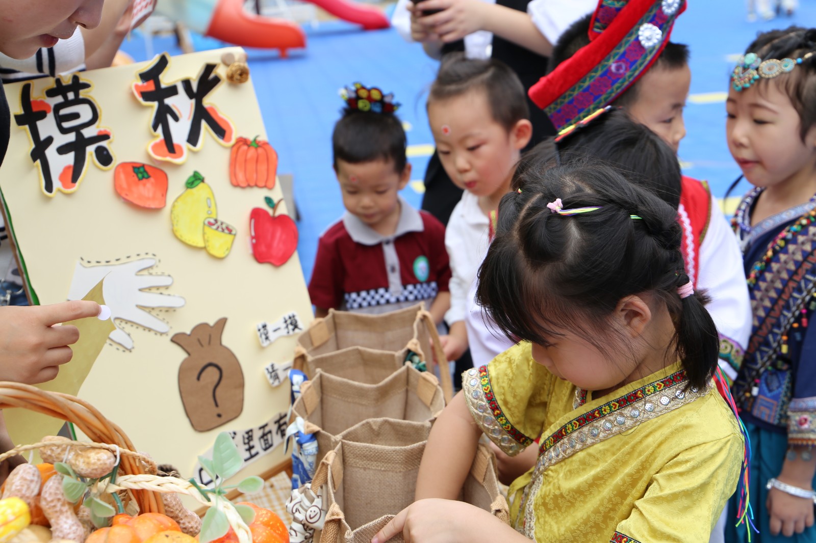 【乐活龙幼】月满中秋 喜迎国庆 ——龙潭幼儿园龙岸分园中秋国庆活动