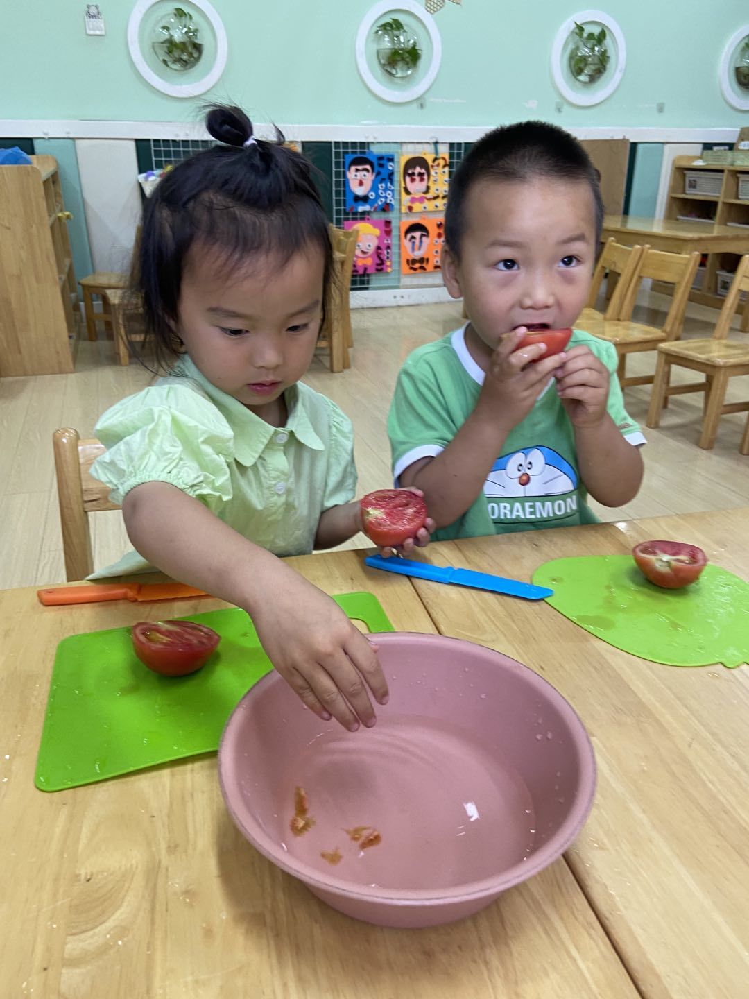 【乐活龙幼】探寻果蔬生长的奥秘——记龙潭幼儿园靖安分园课题组活动