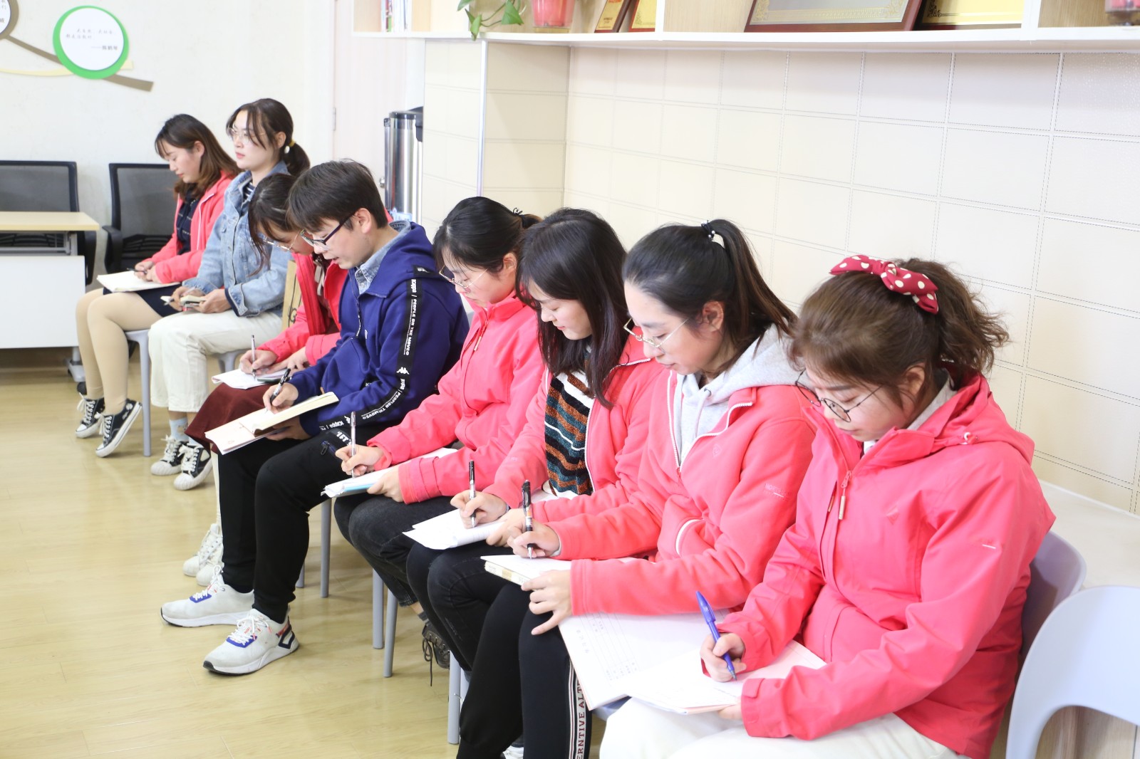 教师学习.JPG