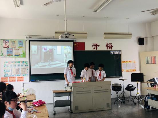 在六月的阳光下快乐起航——记南湾营小学庆六一活动_html_444a3251.jpg