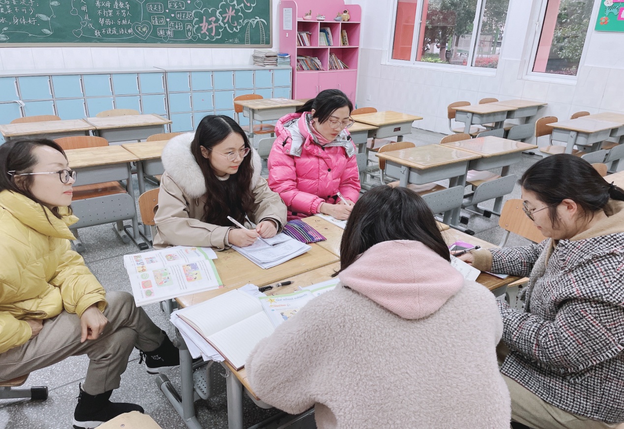 20210303英语组校本教研（王莉君写）_html_m31dd2780.jpg