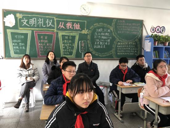 20210304六年级循环听课报道_html_71ed7cde.jpg