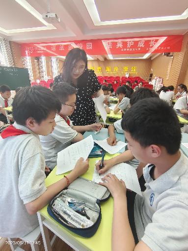 20230531六年级大组教研报道_html_19251c06.jpg
