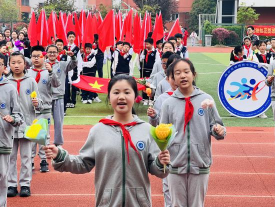 2024年南京市南湾营小学第九届春季运动会_html_m3115eda4.jpg