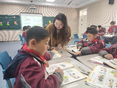 研课标，促语用—南湾营小学“童学课堂”系列研究课448期_html_37793fec.jpg