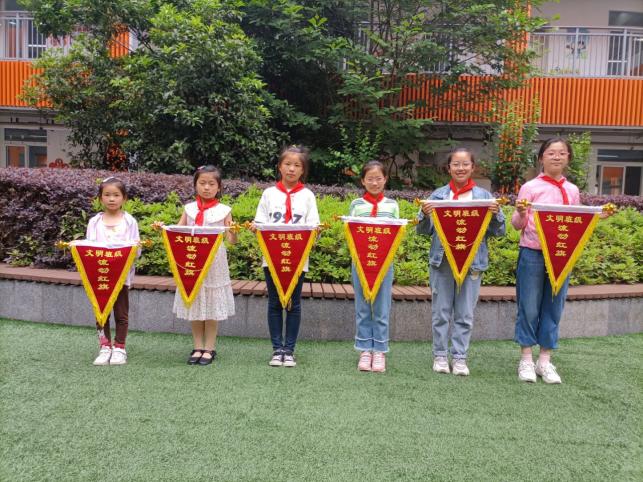 20210509流动红旗报道_html_6d609107.jpg