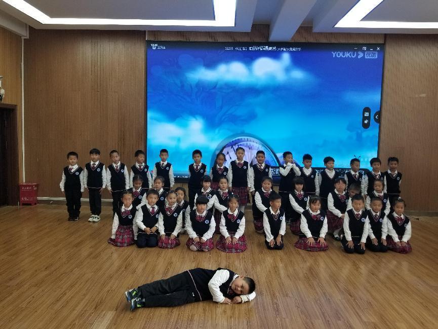 品中华经典 做书香少年_html_m3c7620d8.jpg