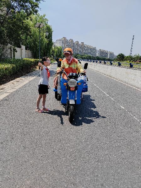 夏日送清凉 三伏感恩行_html_75788a02.jpg