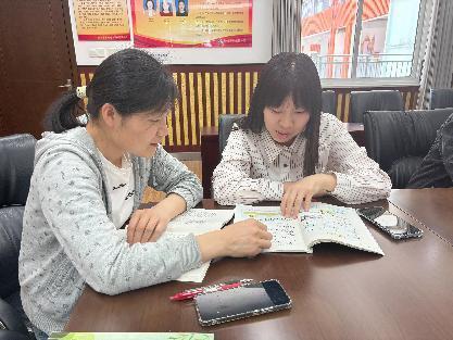 20250326数学组校本教研报道_html_24d459e7.jpg
