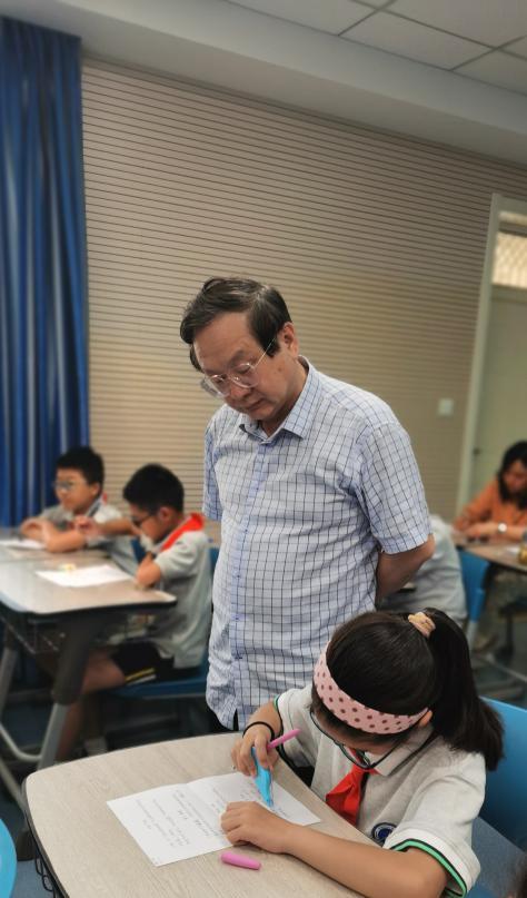 20210602语文复习研讨课报道_html_m43d61ec0.jpg