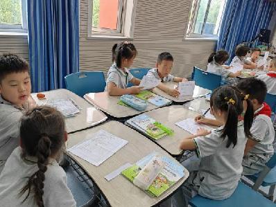 20230927吴海梅童学课堂报道_html_1af02479.jpg