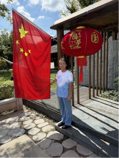 十月份悦读之星新闻稿_html_m2cd24543.jpg