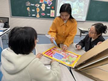 24.11.20美术组校本教研报道_html_5c34cbee.jpg