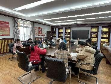 集体同备课·教研共成长——南湾营小学语文组校本研修_html_673d7fdd.jpg