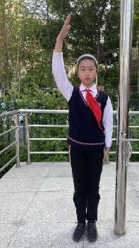 20230410升旗仪式报道_html_39deac23.jpg