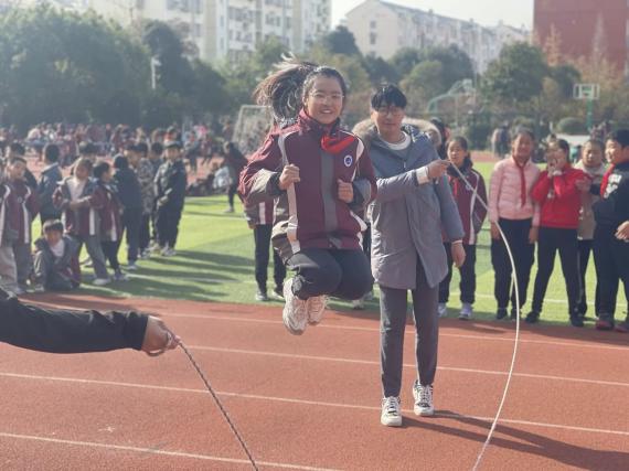 元气满满，童心飞扬——2023年南湾营小学冬季运动会_html_36e3a1e.jpg