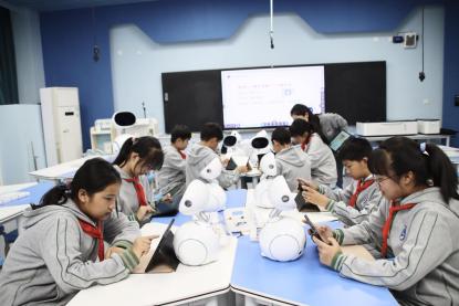 科技研学新闻稿_html_782368dd.jpg