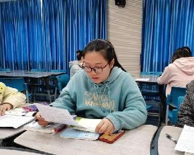 20230308数学组校本教研报道_html_62351bd2.jpg