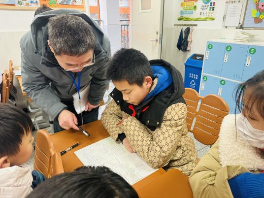 20240222督导促规范，安全迎开学——南湾营小学迎接春季开学督导工作_html_75e03d07.jpg