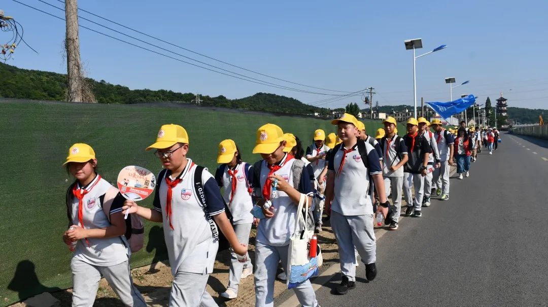 新建 DOC 文档111_html_78b8f831.jpg
