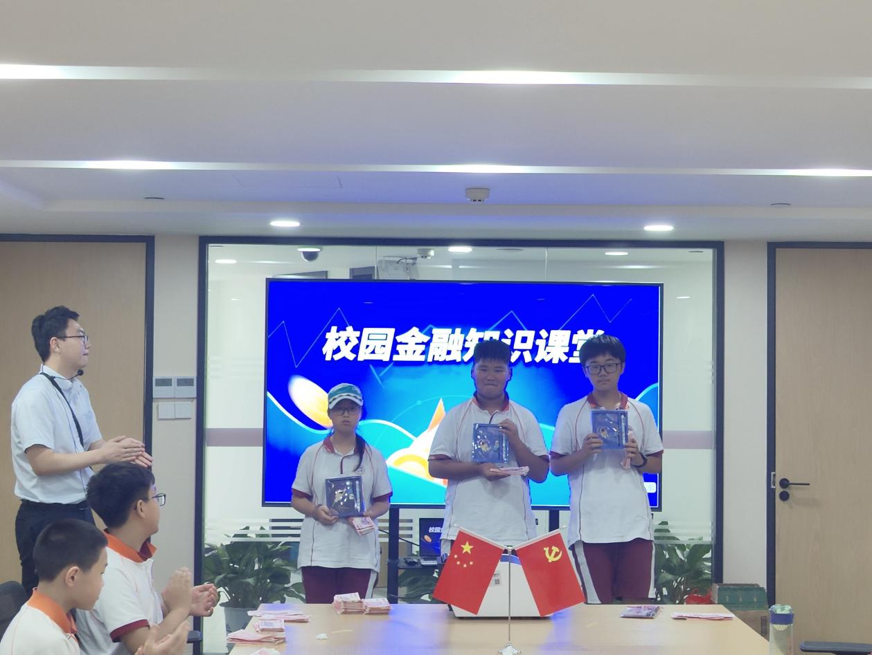 筑梦远航 职业体验_html_m216ebb4d.jpg