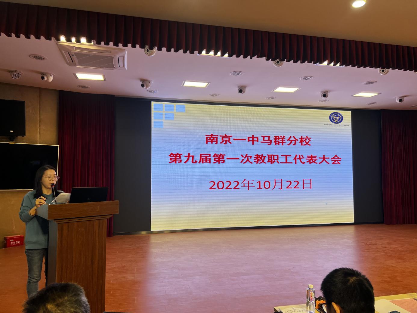 奋进新征程_html_m5e24d86.jpg