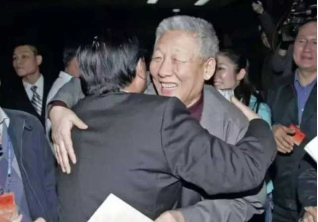 红领巾学先锋 第五期_html_m7a4cb30e.png