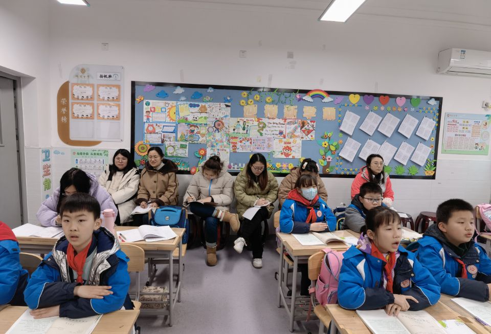 20240311第三周组内课新闻稿_html_efbd992.jpg