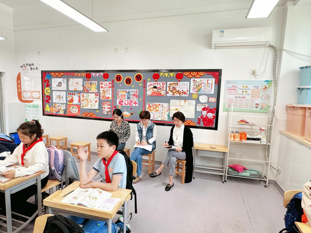 20240427活动报道：探究单元主题意义 共研单元整体教学(1)(1)_html_m3328c549.jpg