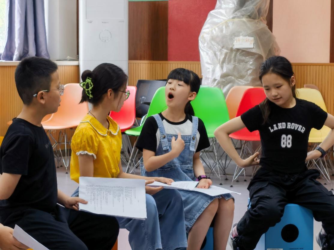 20240602戏剧社团艺术展演新闻稿(3)(1)_html_4b3e9568.jpg