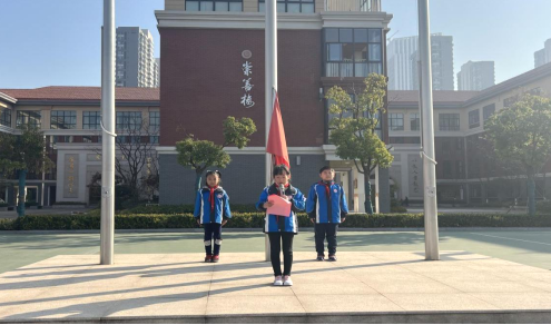14周升旗仪式159.png