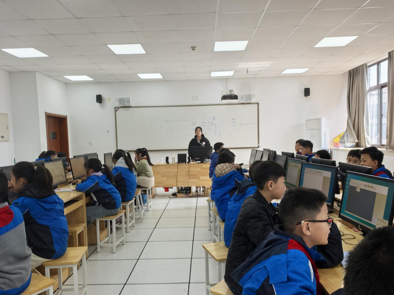 【知行晓庄】聚焦学科核心素养，深研项目式学习课堂——南京市晓庄小学（行知校区）信息科技组校本研修活动（四）