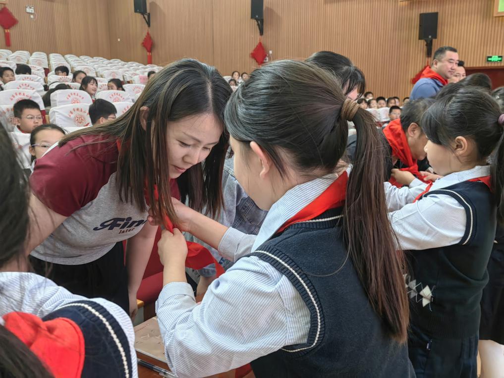 少代会新闻稿(1)_html_3c2ea64f.jpg