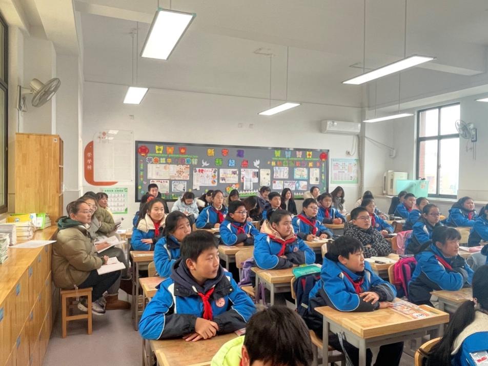 聚焦文本核心，精简教学设计（二）(1)_html_m1de59483.jpg