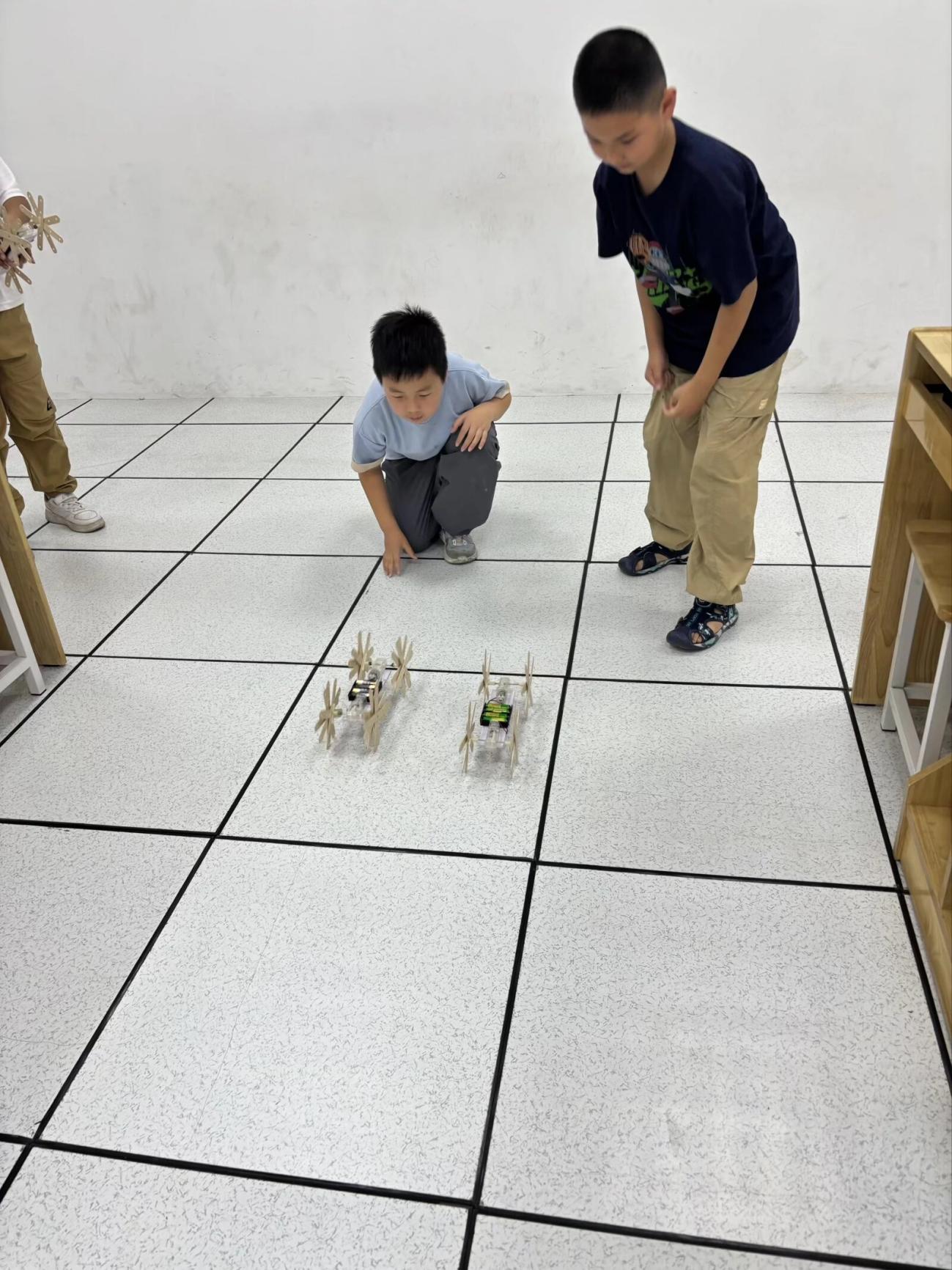 20250626-1篇科技教育夏令营_html_62a023c4.jpg