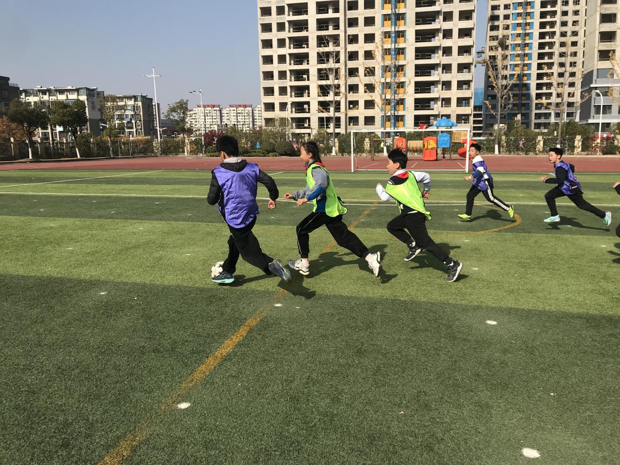20231205晓庄小学“校长杯”足球班级联赛赛程报道（二）_html_120c9f3e.jpg