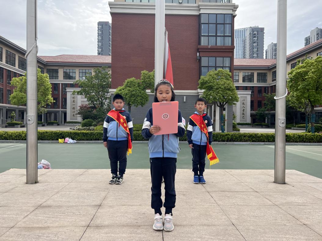 14.学会友善  留住微笑_html_592f52fc.jpg